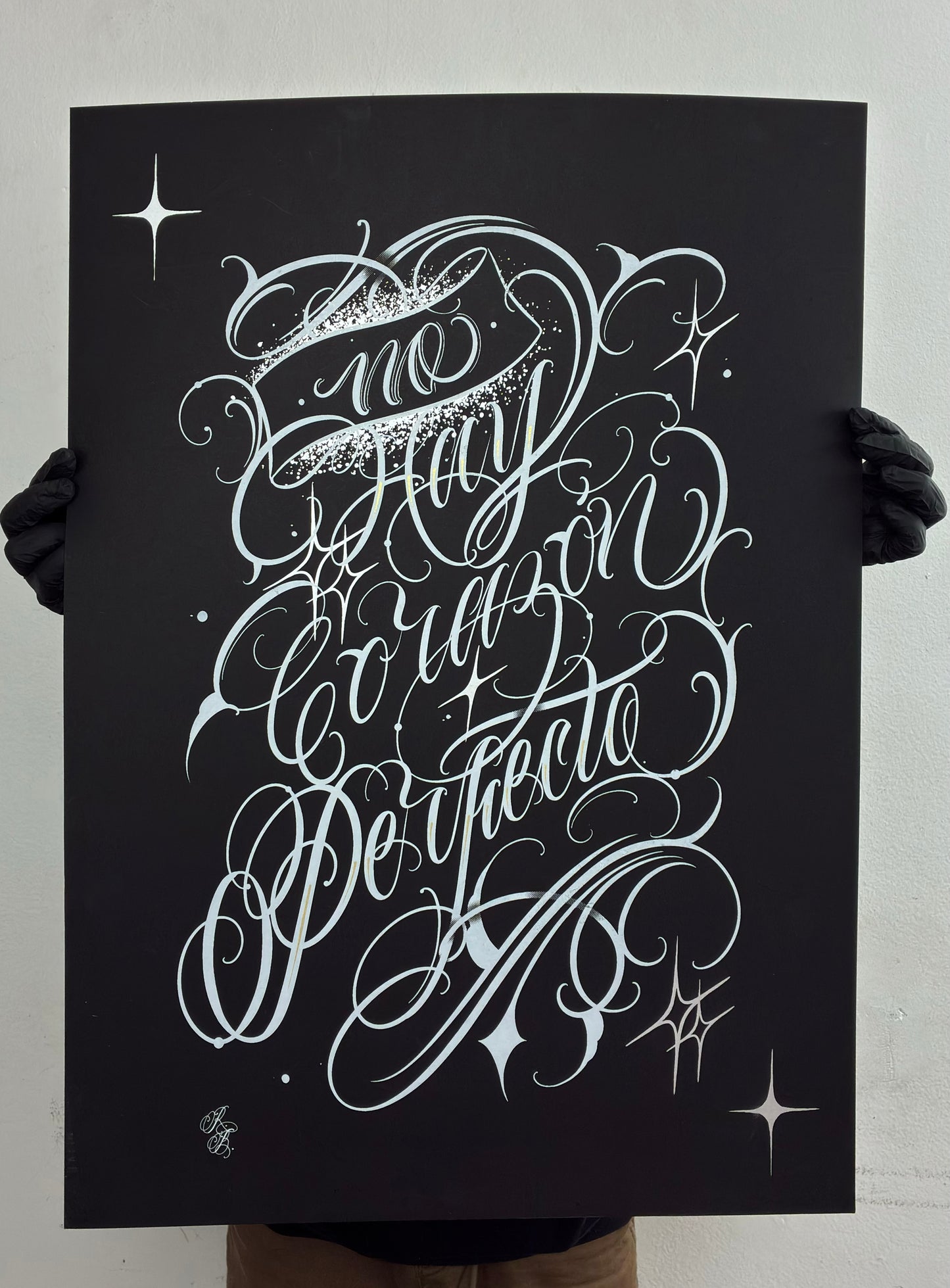 NO EXISTE CORAZON PERFECTO / serigrafia colab ROCIO BRYANTT
